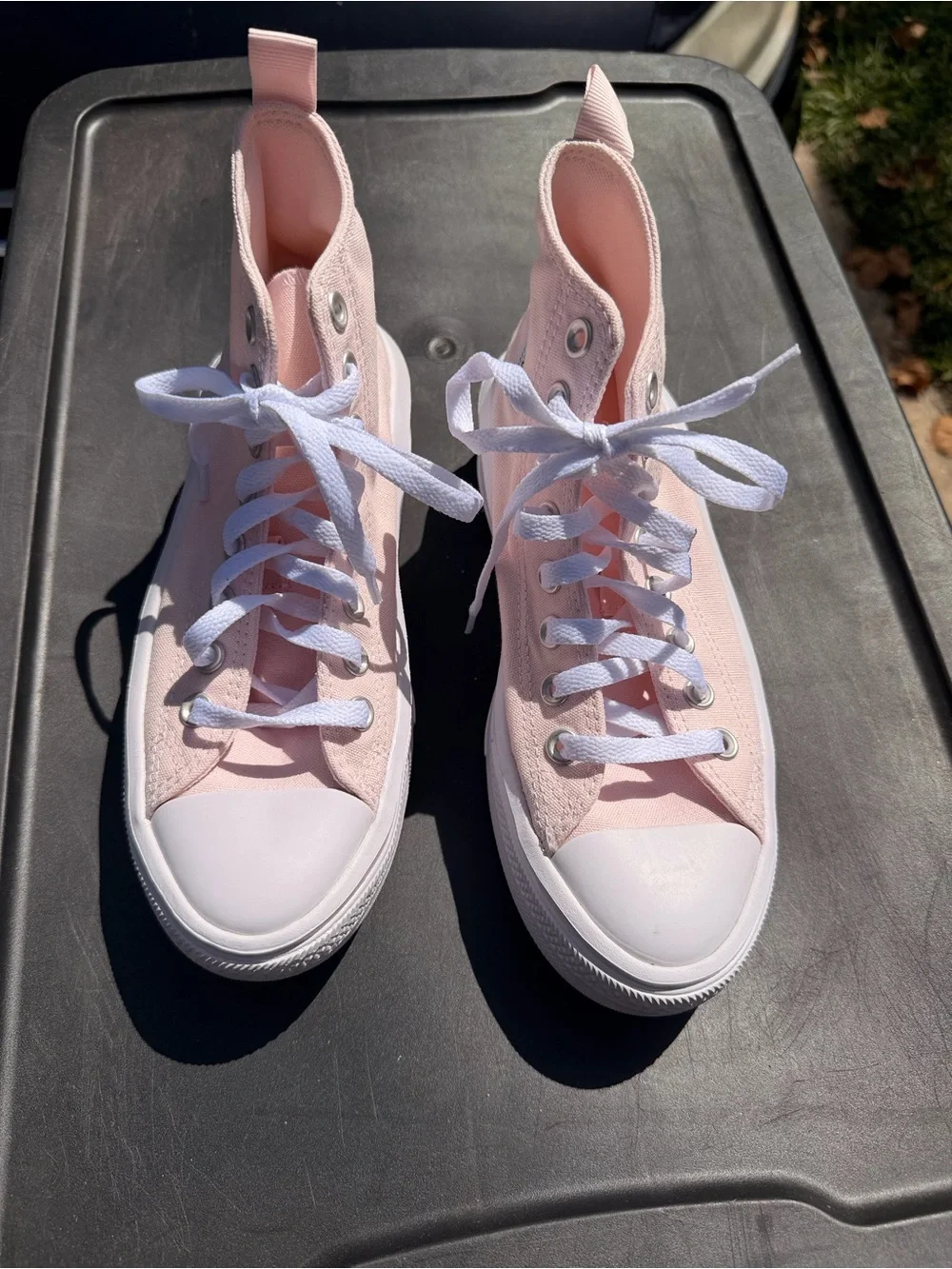 Converse Chuck Taylor All Star High Top Sneakers - Pink Kids Size 5 NEVER WORN